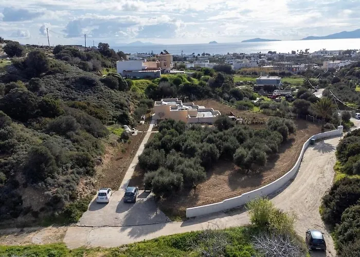 Anthos 1 بيت للعطل *